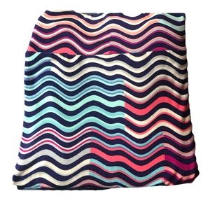 LuLa Roe - TC2 - Leggings - Multicolor Wavy pattern